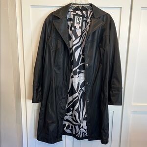 Signature Sleek Black Rain Trench Coat Size PM